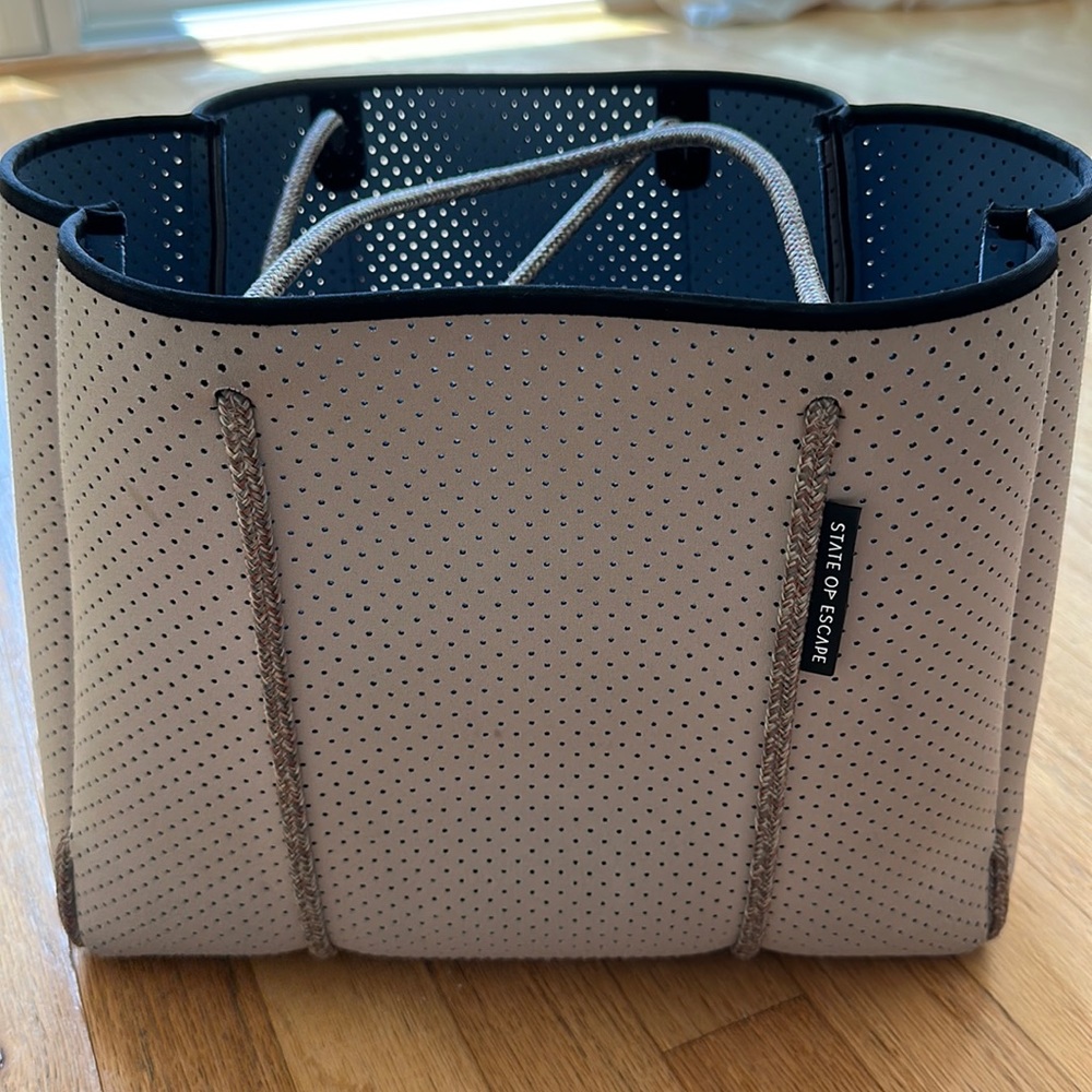 State of Escape Flying Solo Tote Bag